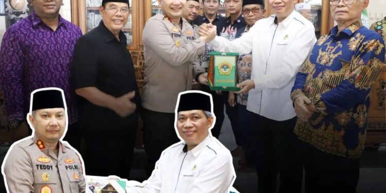 Tingkatkan Sinergitas, AKBP Teddy Chandra Jalin Komunikasi dengan Pondok Pensantren Wali Barokah