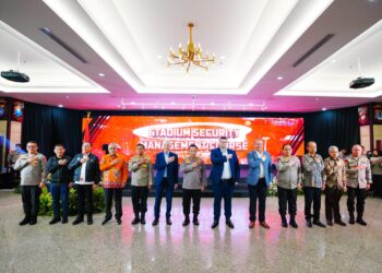 Datangkan Pengajar dari Inggris, Kapolri Komitmen Perbaiki Manajemen Kompetisi Sepak Bola