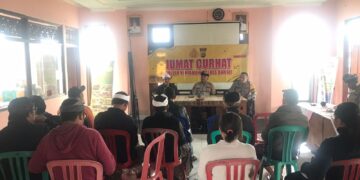 Dengarkan Aspirasi Masyarakat, Polsek Kintamani Melaksanakan Jumat Curhat di Desa Batur Utara