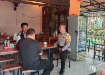 Jelang Hari Raya Isra Miraj Bhabinkamtibmas Sambangi Ketua PHBI Gianyar