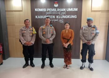 Jalin Silaturahmi, Kapolsek Banjarangkan Sambangi Kantor KPUD Klungkung