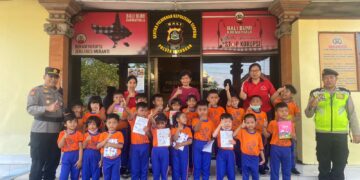 Polisi Sahabat Anak, Polsek Payangan Terima Kunjungan Siswa-siswi TK Widhya Santhi Kumara