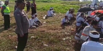 Kapolsek Gianyar Pimpin Pengamanan Melasti Rangkaian Hari Raya Nyepi