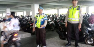 Patroli KRYD Objek Wisata Pura Besakih Seputaran Area Parkir Manik Mas