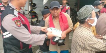 Sat Samapta Polres Kendal Bagikan Sembako dan Takjil, Bentuk Rasa Syukur Dalam Bulan Ramadhan