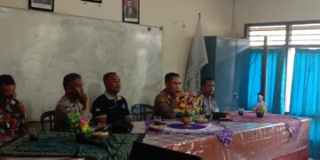 Jum’at Curhat, Cara Kapolsek Bebandem Dengar Keluhan Masyarakat