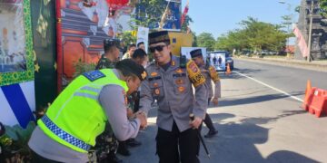 Kapolres Karangasem Pengecekan Pos – pos Terpadu dalam Rangka Operasi Ketupat