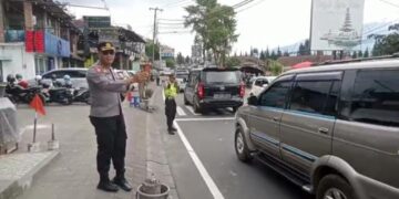 Personil Operasi Ketupat Agung 2023 Polres Tabanan Amankan Jalur Wisata Bedugul