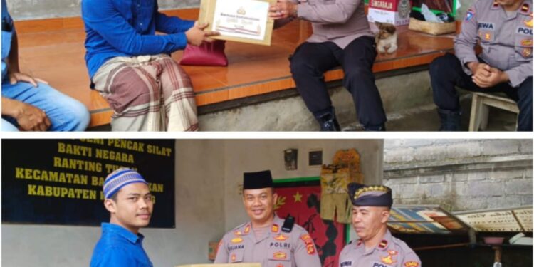 Kapolsek Banjarangkan Serahkan Bantuan Sembako