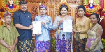 Hadiri 13 Undangan Pernikahan, Wabup Kasta Serahkan 5 Kawi Smara