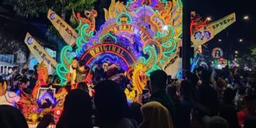 Malam Kedua Festival Parade Musik Tradisonal Comboduk Membeludak