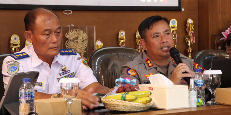 Kapolres Gianyar Pimpin Rapat Koordinasi Atasi Permasalahan Kemacetan di Ubud