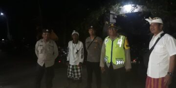 Sinergitas Polsek Rendang dan Pecalang Dalam Melaksanakan Pengamanan di Desa Adat