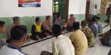 Tampung Aspirasi Masyarakat, Kapolsek Kenduruan Polres Tuban Polda Jatim Gelar Jum’at Curhat
