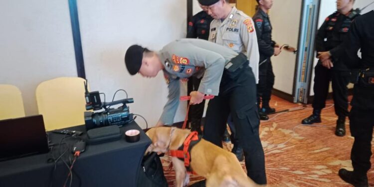 Pertemuan ASEAN SOMTC di Bali, Unit Jibom Sat Brimob Steril Hotel Aryaduta Kuta