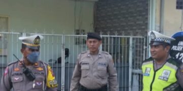 Himbauan Kamtibmas dan Prokes, Anggota Polsek Tambaksari Lakukan Patroli Rutin