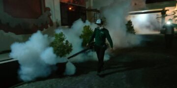 Kegiatan Fogging dan Pemberantasan Sarang Nyamuk di Lingkungan Polres Karangasem
