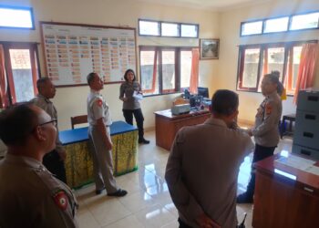 Dalam Rangka Menyambut Hari Bhayangkara Ke 77, Tim Penilai Lomba Kebersihan Cek Mako Polsek Bangli