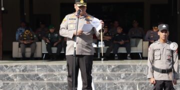 Kapolres Tanah Laut AKBP Rofikoh Yunianto, S.I.K Pimpin Apel Pengukuhan Polisi RW
