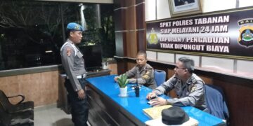 Propam Polres Tabanan Lakukan Pengawasan Terhadap Jaga Ruang Tahanan dan Piket Fungsi