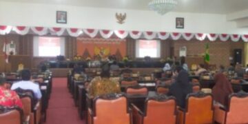 Ketua DPRD Kabupaten Kendal Pimpin Rapat Paripurna Bahas PPAS APBD Tahun Anggaran 2024