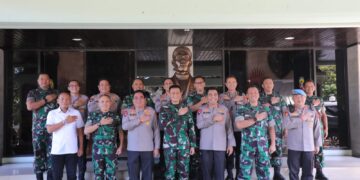 Dalam Rangka Silahturahmi, Kapolda Bali Kunjungi Kodam IX/Udayana