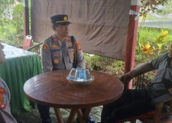 Program Jumat Curhat Polsek Abang Sambangi Desa Ababi Berbincang dengan Pengelola Baja Tani
