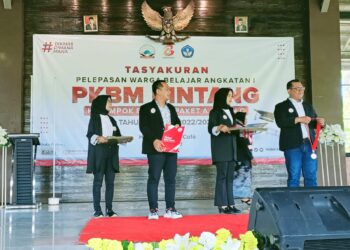 Sukses..! Pelepasan Warga Belajar Angkatan 1, PKBM Bintang Gelar Tasyakuran
