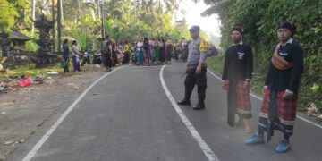 Sinergitas Polsek Rendang dan Pecalang Dalam Melaksanakan Pengamanan Kegiatan Adat