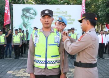 Sampaikan Amanat Kapolda Bali, Kapolres Jembrana Pimpin Apel Kesiapan Ops Pekat Agung 2023