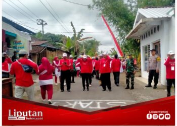 Babinsa Temuasri Turut Serta Amankan Rute Gerak Jalan HUT RI ke-78