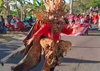 Mengusung Tema Kerukunan dan Persatuan, SMK 17 Agustus’ 45 Tampil Memukau di Karnaval Tingkat Kecamatan