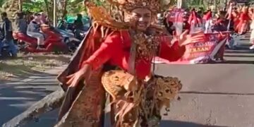 Mengusung Tema Kerukunan dan Persatuan, SMK 17 Agustus’ 45 Tampil Memukau di Karnaval Tingkat Kecamatan