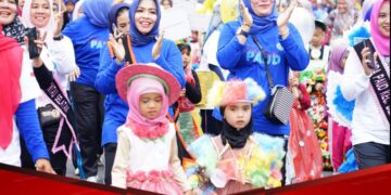 Meriahkan CFD, Bunda Paud Hj Maya Hasmita SPoG MKM Launching Gerakan Transisi Paud Ke SD