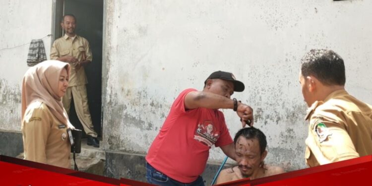 Sigap, Pemerintah Desa Kebaman Bersama Forpimka Srono Tangani ODGJ