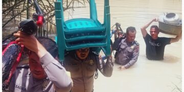 Banjir di Desa Pulo Bargot, Polres Labuhanbatu Siapkan Dapur Umum