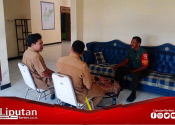 Tingkatkan Sinergitas di Wilayah, Babinsa Koramil Wlingi Gelar Kegiatan Komsos Dengan Perangkat Desa