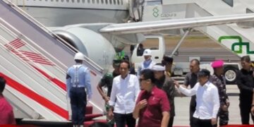Tiba di Bandara I Gusti Ngurah Rai, Kedatangan Presiden Joko Widodo Disambut Kapolda Bali