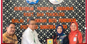 Program Transisi PAUD ke SD, Bunda PAUD Labuhanbatu Terima Penghargaan dari BPMP Sumut