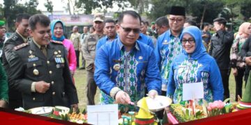 Bupati dan Wakil Bupati ucapkan selamat di upacara Peringatan HUT TNI ke- 78