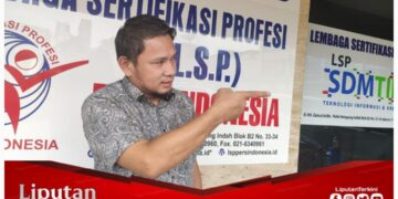 Ketika “Sapu Kotor” Bersihkan Lantai MK yang Dikotori Politisasi