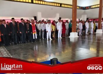 Pengucapan Sumpah dan Pelantikan 51 Kepala Desa Terpilih di Pendopo Sabha Swagata Blambangan