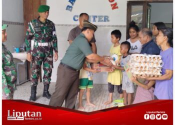 Jum’at Berkah, Dandim 1617/Jembrana Bersama Manajemen Angel Ink Bali Berbagi Kasih dengan Anak Yatim