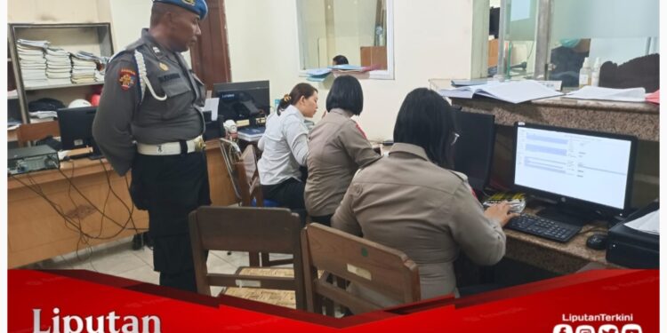 Sipropam Polres Gianyar Laksanakan Pengawasan dan Monitor Personil Pada Pelayanan Publik