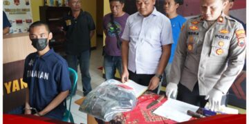 Walah…! Emosi Karena Istrinya Dilecehkan, Sajam Adi Hermawan Mendarat ke Leher Kakak Ipar