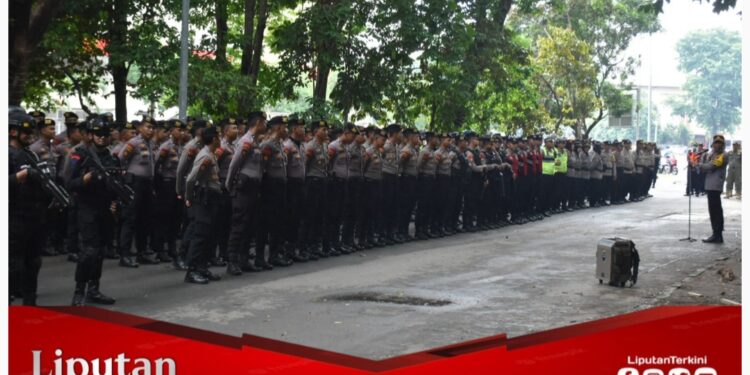 Ratusan Personil Polda Jateng Amankan Laga BRI Liga 1 PSS Sleman VS Persita Tangerang
