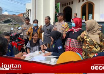 Biddokkes Polda Jateng Gelar Bakti Kesehatan untuk Warga Terdampak Banjir di Kota Semarang