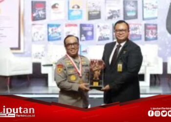 Menulis Buku Terbanyak, Irjen Pol. Dedi Prasetyo Kembali Raih Penghargaan Museum Rekor Muri