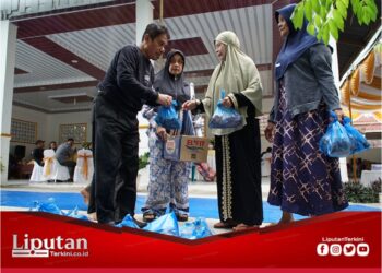 Sambut Idul Adha 1445 H, Plt. Bupati Labuhanbatu Sembelih Empat Ekor Sapi Kurban untuk Warga