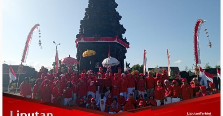 Lestarikan Nilai Kepahlawanan, FKPPU Bali Ziarah dan Tabur Bunga di TMP Pancaka Tirta